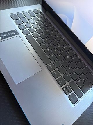 Ordenador portátil Lenovo