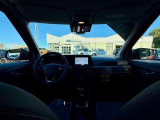 FORD Tourneo Courier 1.0 Ecoboost Titanium