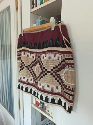 Minifalda Zara lentejuelas