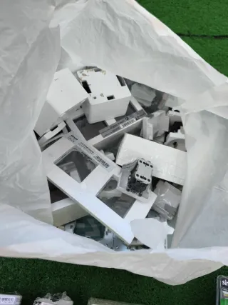 Mecanismos Simon 27 sobrantes obra