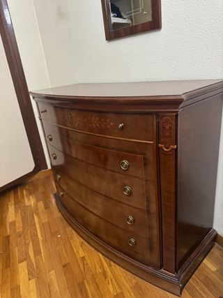 Tocador antiguo de madera