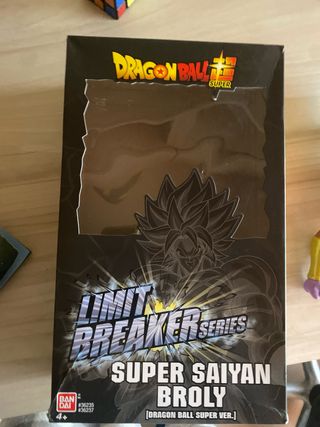 Dragon Ball Broly Muñeco Articulable