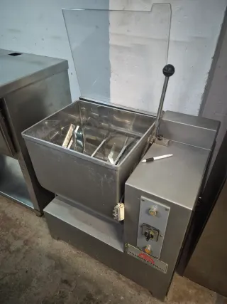 Amasadora de carne industrial