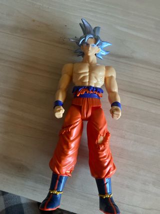 Muñeco articulable Goku