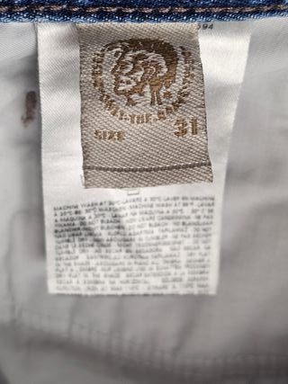 PANTALÓN VAQUERO DE HOMBRE DIESEL