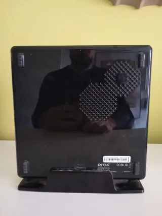 Ordenador Barebone Zotac Negro/Plateado