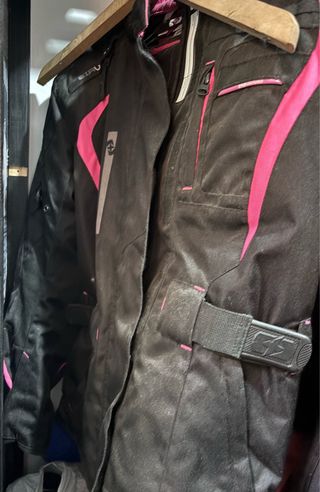 Chaqueta y casco moto chica Talla S