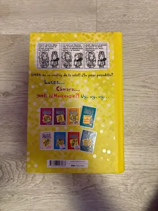 Diario de Nikki 7 - Una famosa con poco estilo:...