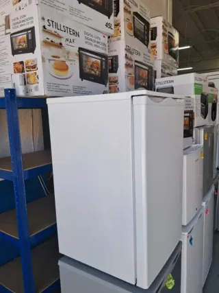 Nevera Stillstern 88L con congelador