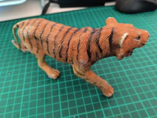 Set 2 leone e tigre giocattolo plastica