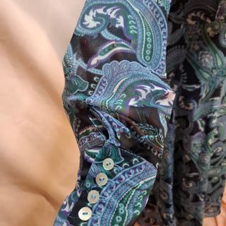 Vestido largo paisley escote cruzado