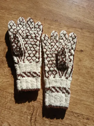 Guantes de lana mujer beige y marrón