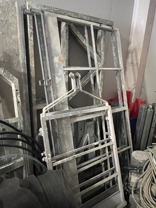 Plataforma de andamio metálico