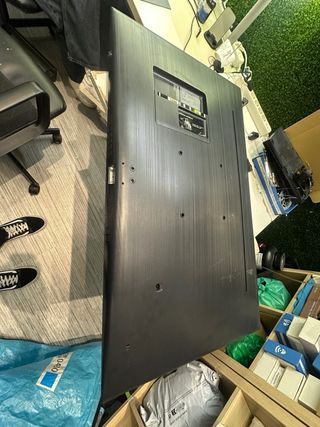 TV Samsung 49" para reparar