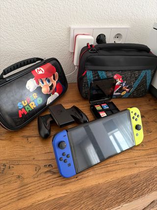 Nintendo Switch OLED Azul/Amarillo