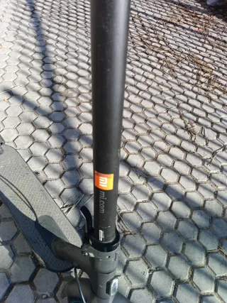 Patinete eléctrico en buen estado