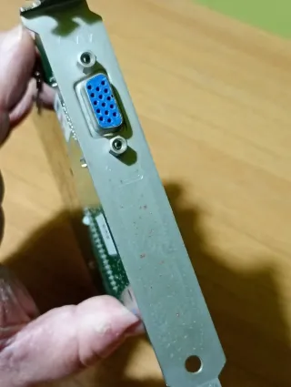 SCHEDA VIDEO MATROX MK1400