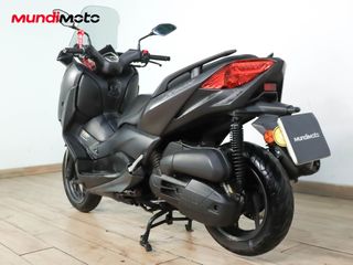 YAMAHA X-MAX 125