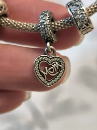 Colgante Pandora Corazón MOM