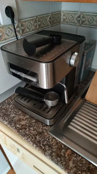 Cafetera Cecotec Espresso 20 Matic 20 Bares