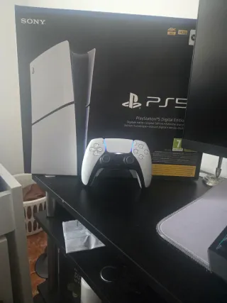 PlayStation 5 1TB Blanca digital