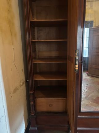 Armario antiguo madera y cristal