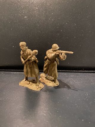 SOLDATINI IN PLASTICA PUBLIUS WW2 ARMATA ROSSA