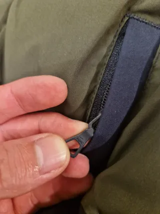 Plumífero Lacoste original – como nuevo