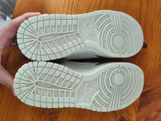 Nike Dunk Low Talla 42 Gris Blanco