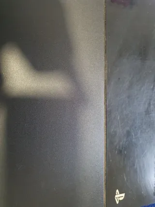 PS4 (PlayStation 4) + 3 Mandos