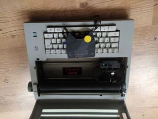 Maquina de escribir eléctrica philips