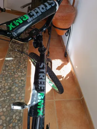 Bicicleta BMX Urban Warrior Negra/Verde