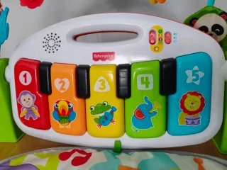 Manta Gimnasio Bebé Piano Pataditas