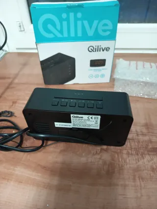 Radio Reloj Qilive Negro