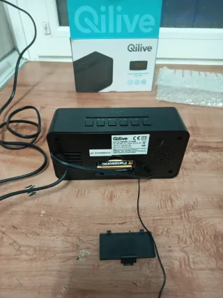 Radio Reloj Qilive Negro