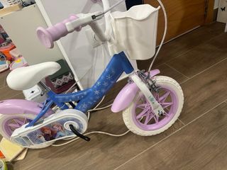 Bicicleta Frozen 12 con ruedines