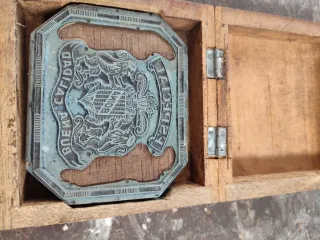 Plancha para fabricación de boinas