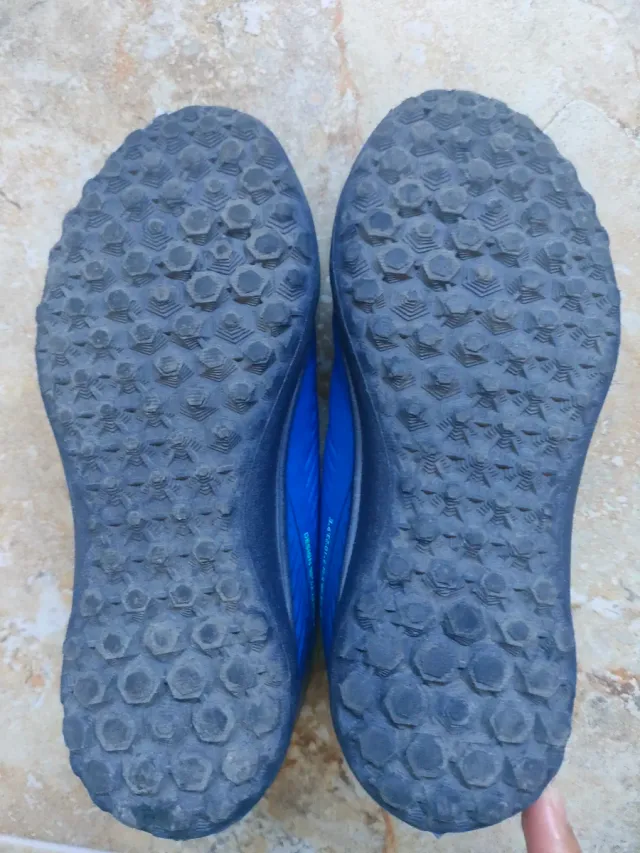 Zapatillas fútbol sala niño talla 31