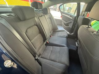 Volkswagen Passat ADVANCE