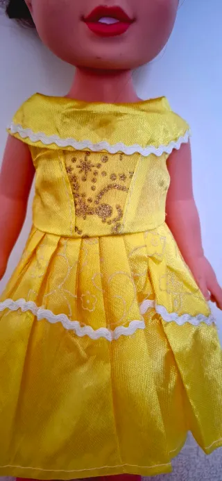 Bambola vestito giallo