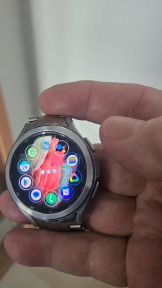 Samsung Galaxy Watch 4 Classic Plata