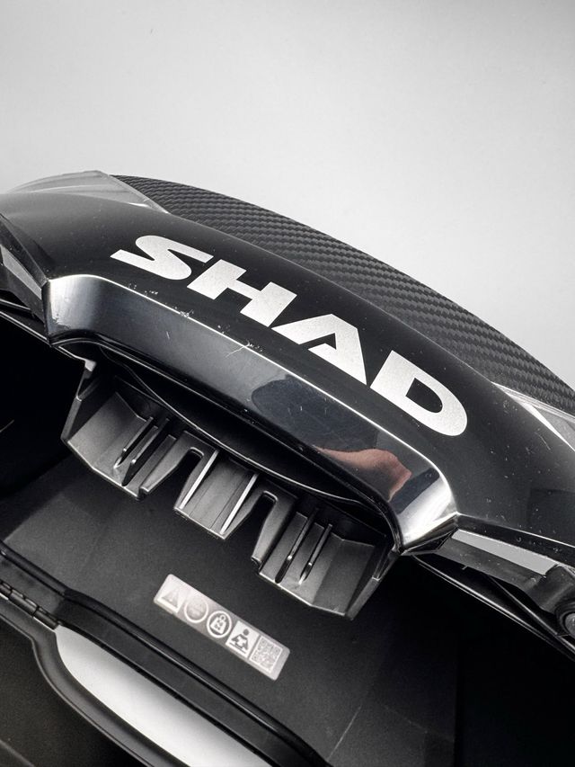 Baúl Shad SH39 Carbono Negro / F1 - miniatura 10