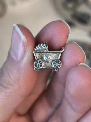 Pandora Charms Cochecito y Corazón