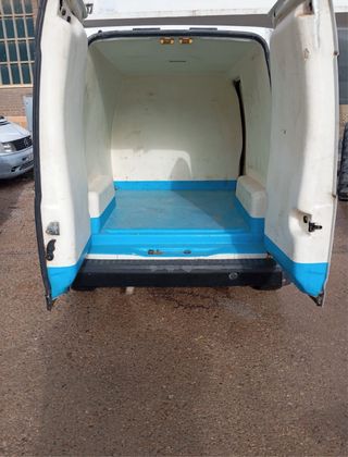 Ford Transit Connect 2005