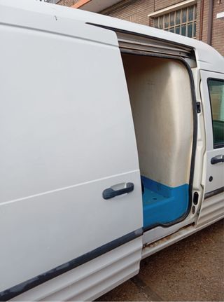 Ford Transit Connect 2005