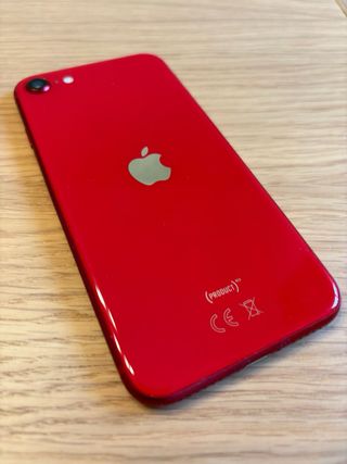 iPhone SE Rojo