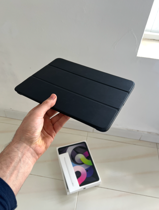 iPad Air 4 + Apple Pencil + Custodia