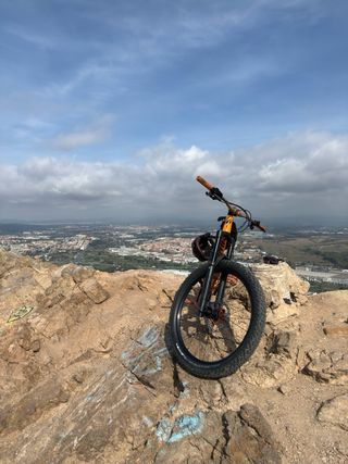 Bicicleta Montaña Specialized Naranja.