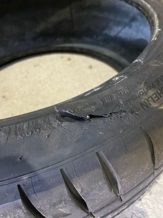 Michelin Pilot Sport 225/40 R19