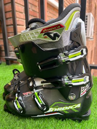Botas de esquí Nordica 90